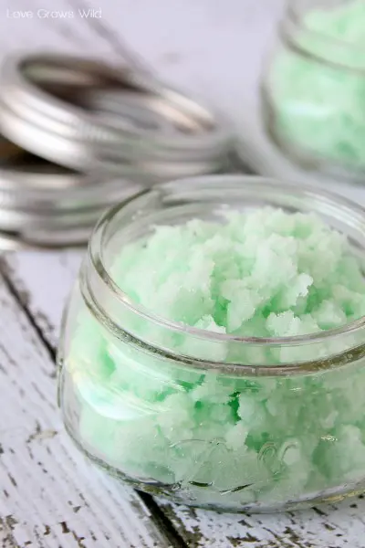 DIY-Mint-Sugar-Scrub-5