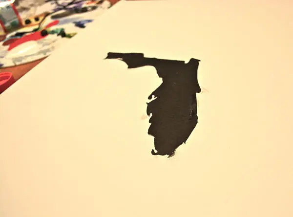Preparing the crayon silhouette