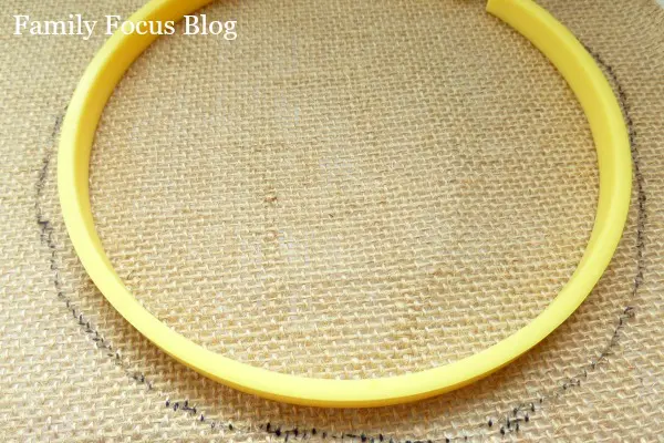 Hoop Craft Wall Hanging Tutorial