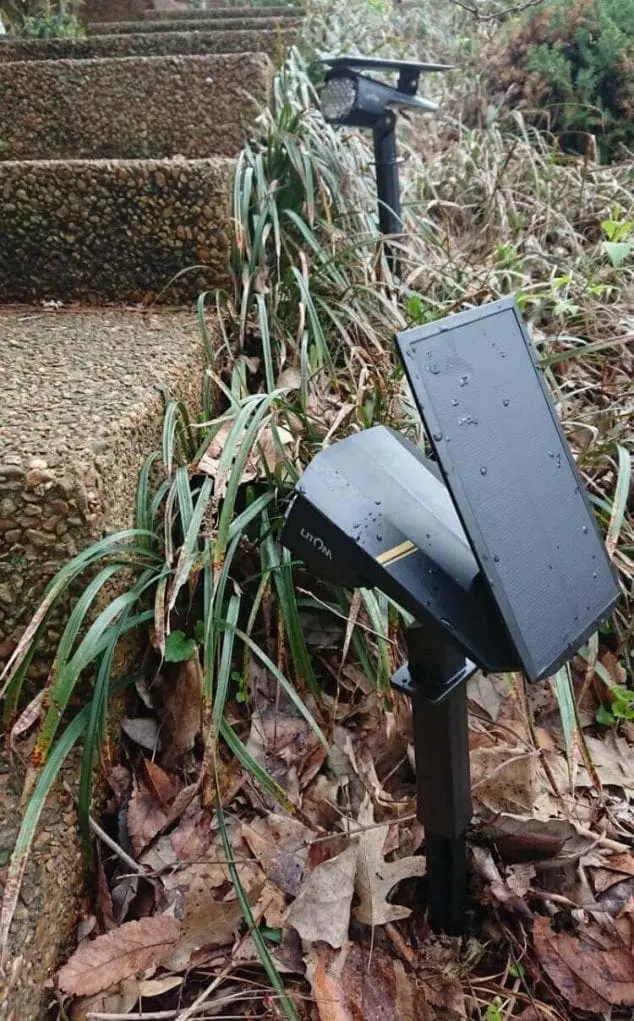 outdoor solar yard lighting