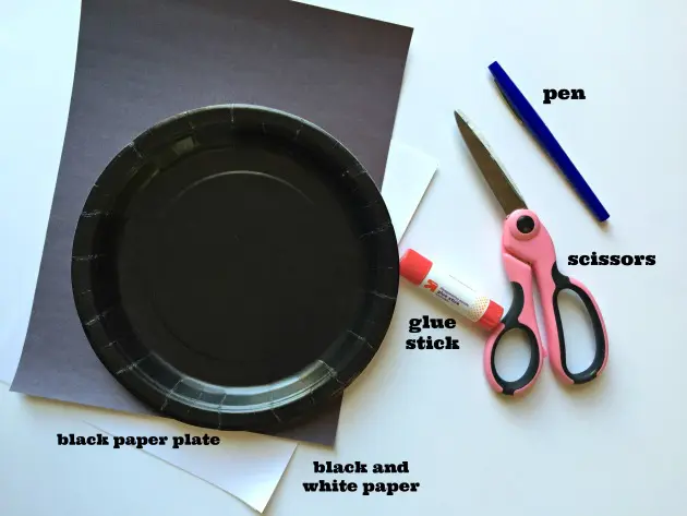 bat paper plate craft