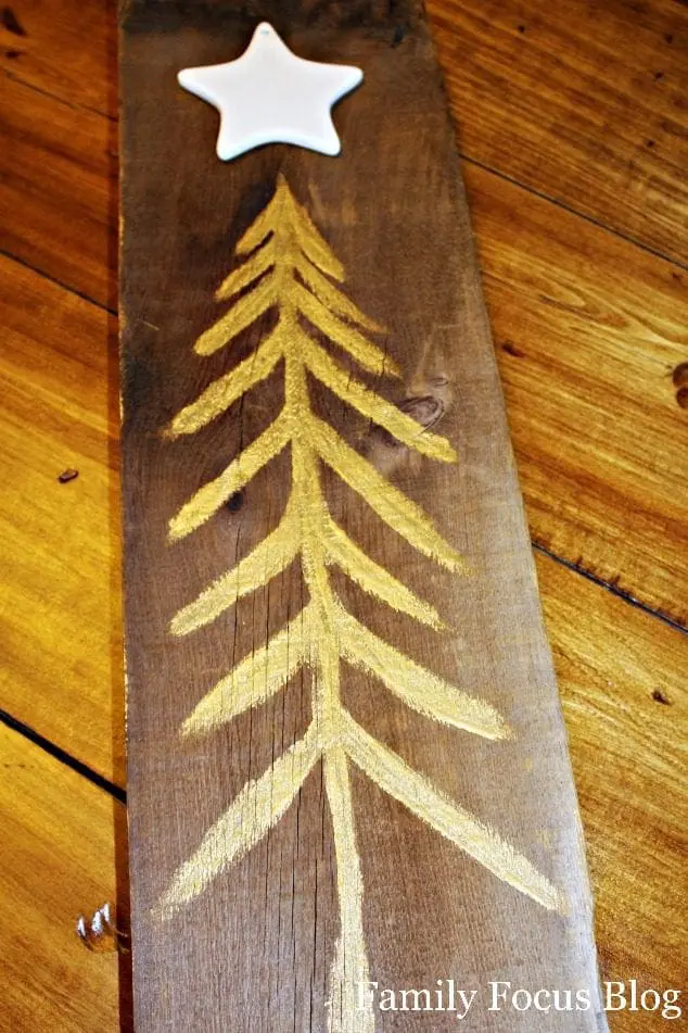 DIY Rustic Christmas Decorations