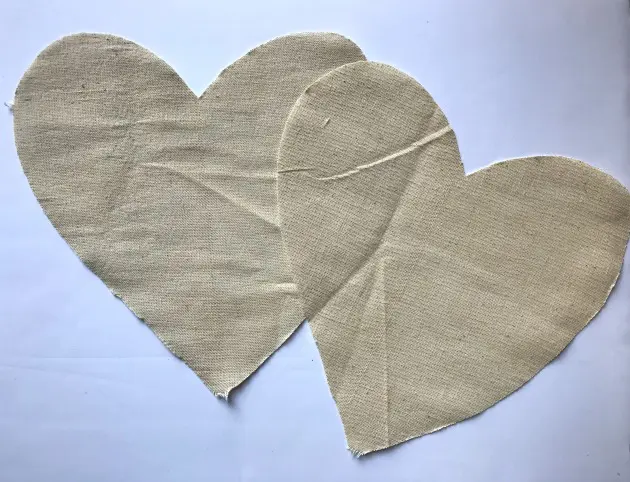 no sew fabric heart decorations