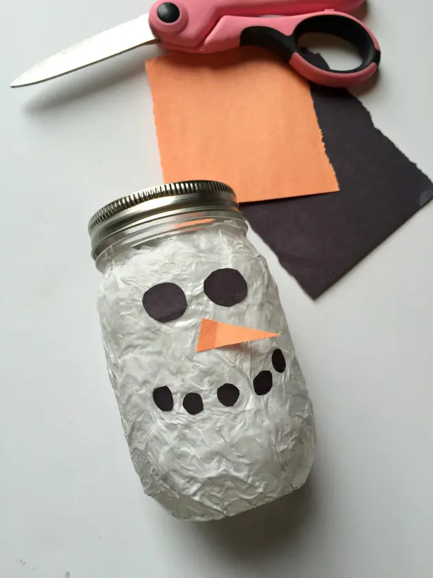 DIY Lantern Snowman