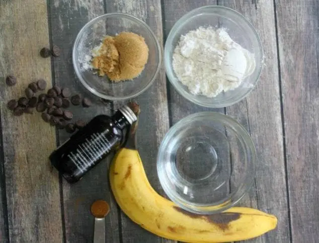 banana bread mug cake ingredients