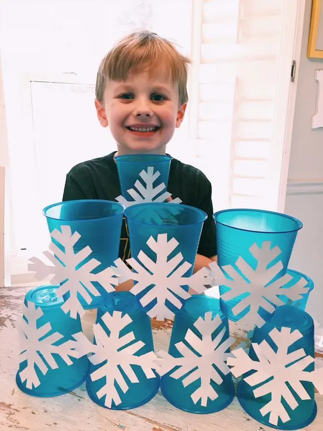 snowflake craft game