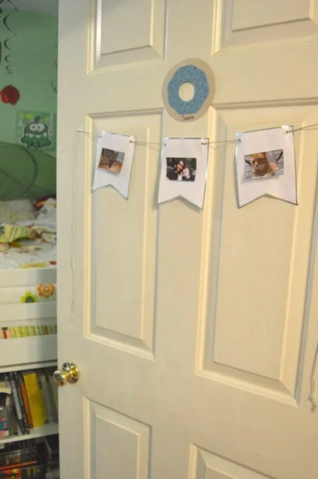 DIY polaroid picture display banner