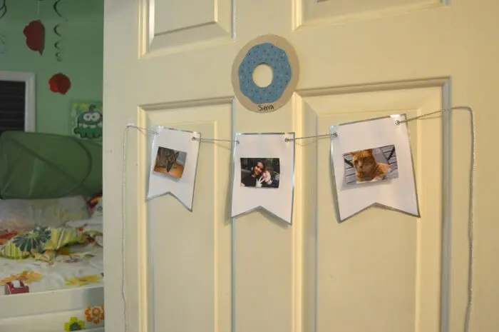 display for polaroid pictures
