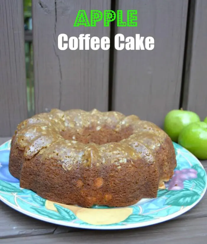 cinnamon apple coffee cake