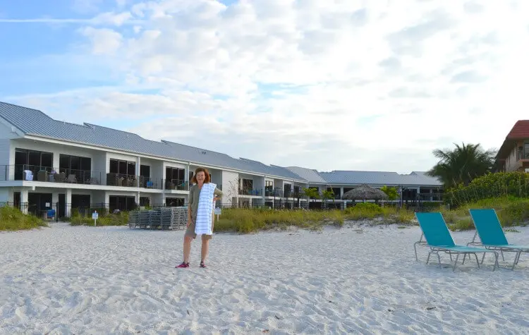 AMI beach chair loungers