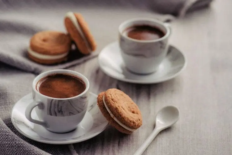 gingerbread sandwich cookies recipe