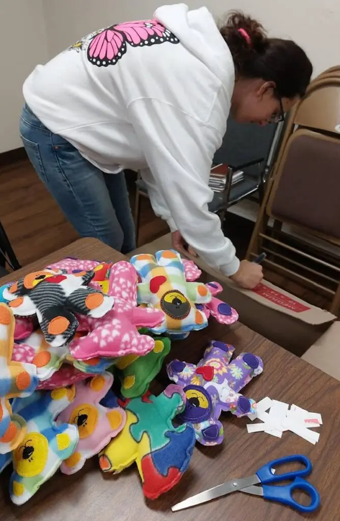 how to encourage kids to volunteer