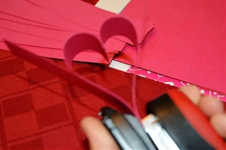 paper chain step 3