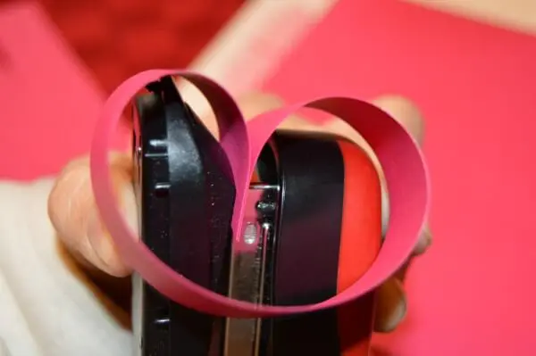 paper strip heart garland
