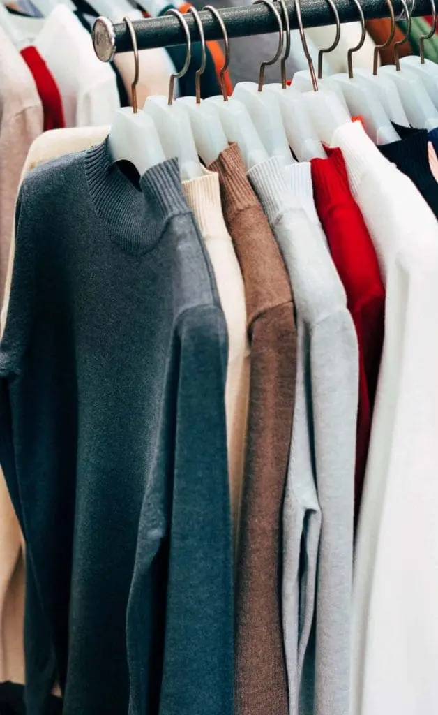 hang sweaters