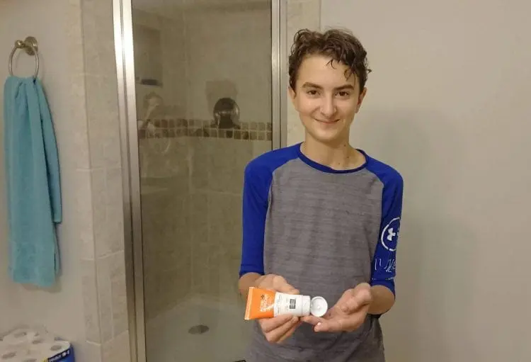 Acne Wipe Review- All Day Breakout Control Cream