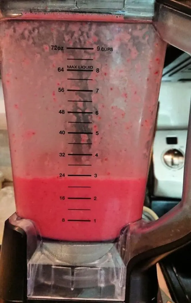 strawberry oatmilk