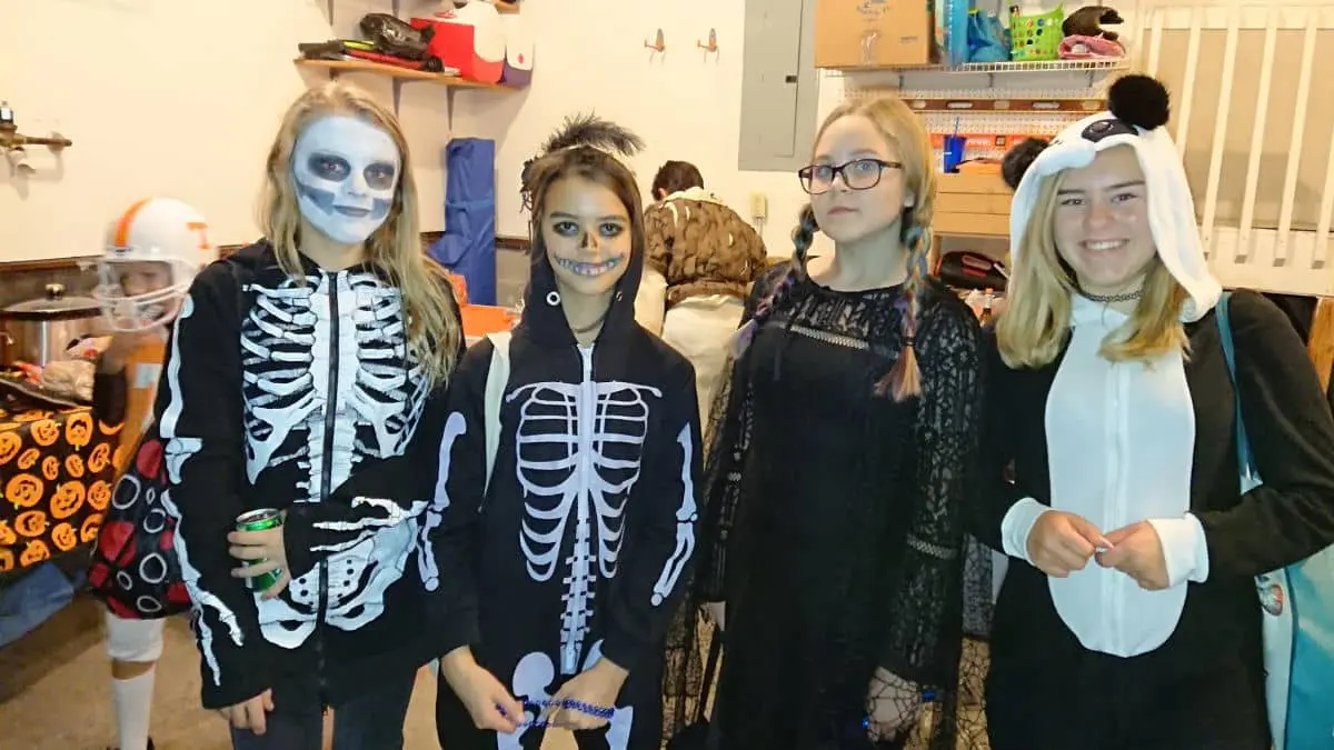 Halloween Party Ideas Teenage