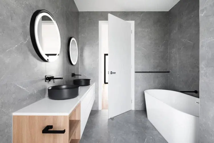 Practical Minimalism bathroom style