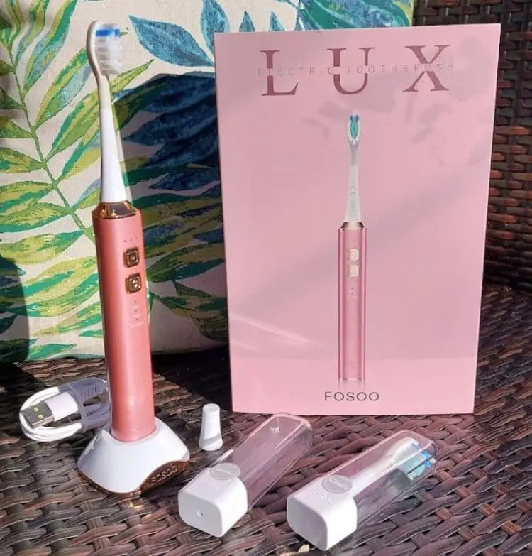 Sonic Toothbrush Pink With Two Replacement Heads For Sonic Toothbrush