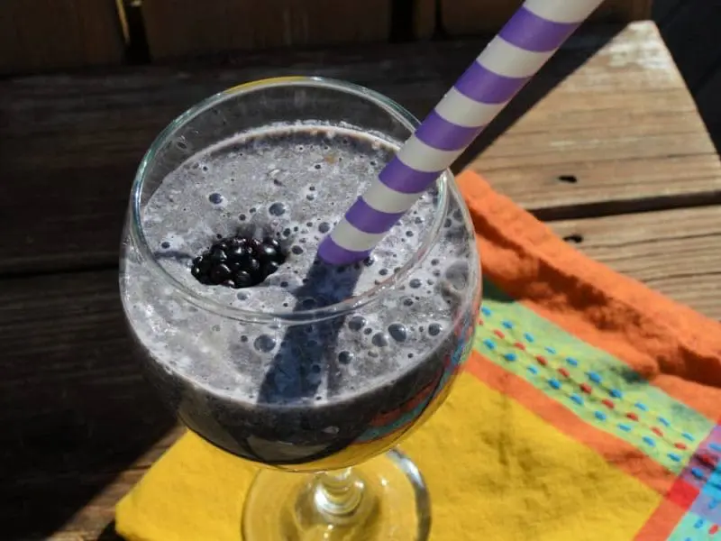 berry spinach smoothie