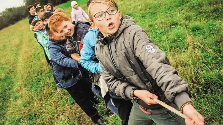 what is summer camp