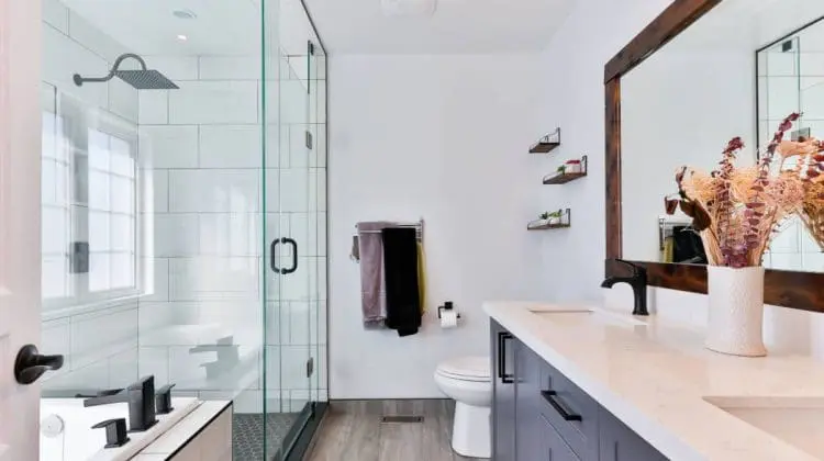 bathroom accessories