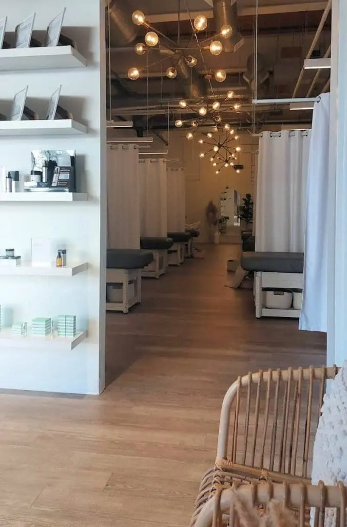 facial bar