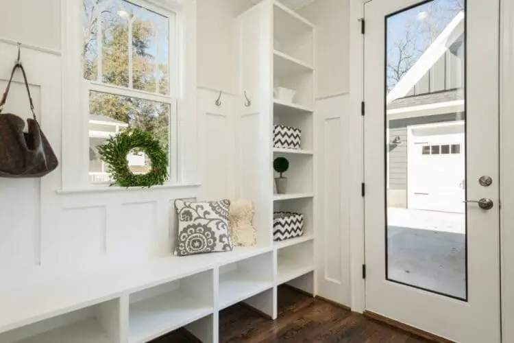 home entrance decor