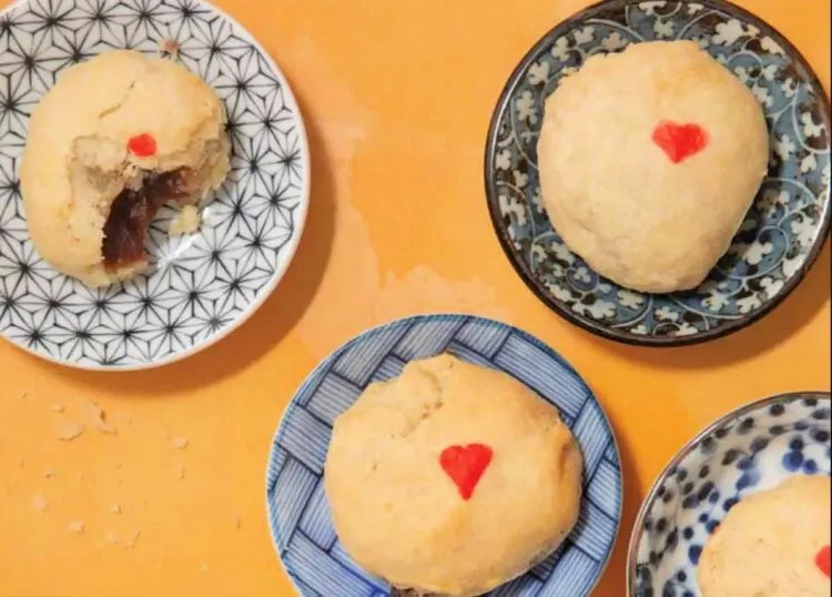 red bean mooncakes