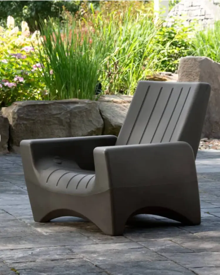 New Switchback Chair from Step2