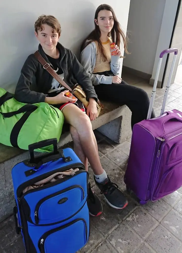 avoid baggage fees