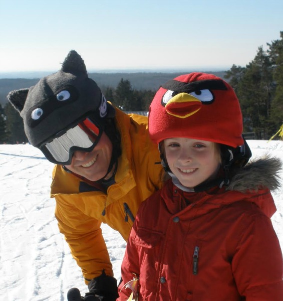 winter sports kids love- skiing