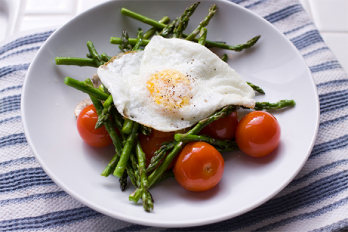 3 Ingredient Recipes- asparagus and egg