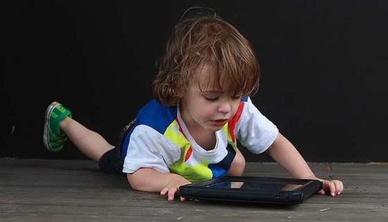 tips for how to childproof ipad and other tech / Family Focus Blog