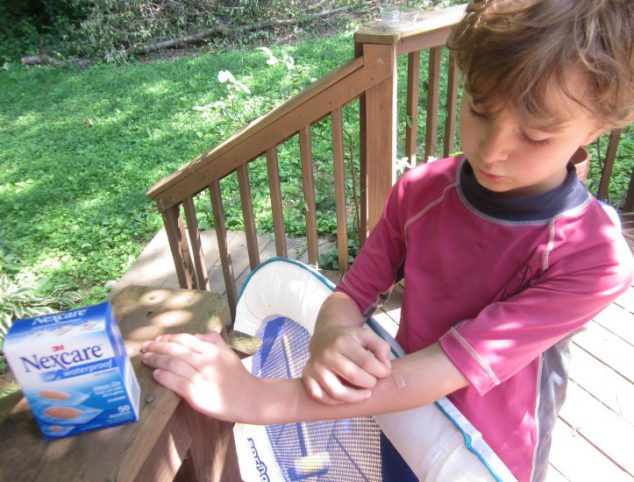 Nexcare Waterproof Bandages Review