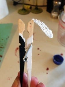 Kissing - Bride Groom Clothespin