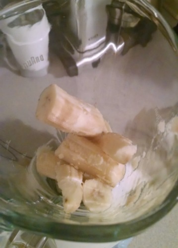 frozen banana chunks