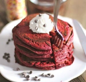 Healthy-Red-Velvet-Pancakes-