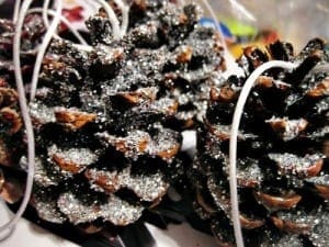 diy glitter pine cone ornaments