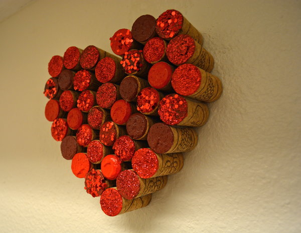 DIY Wine Cork Decor Heart Wall Art