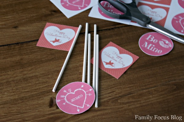 Free Printable Valentine's Day Cupcake Toppers