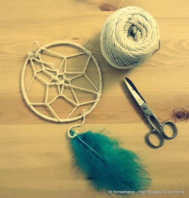 DIY Dreamcatcher  Diy dream catcher tutorial, Dream catcher diy, Dream  catcher craft