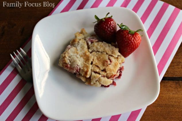 Strawberry Dump Cake Recipe