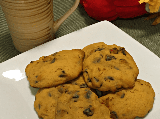 Easy Soft Pumpkin Chocolate Chip Cookies