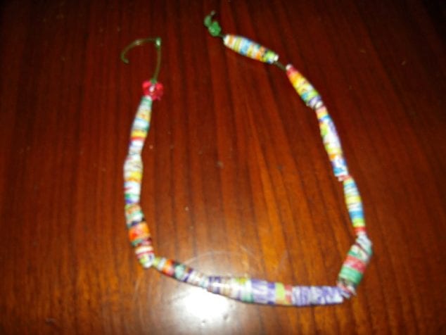 paper bead jewelry
