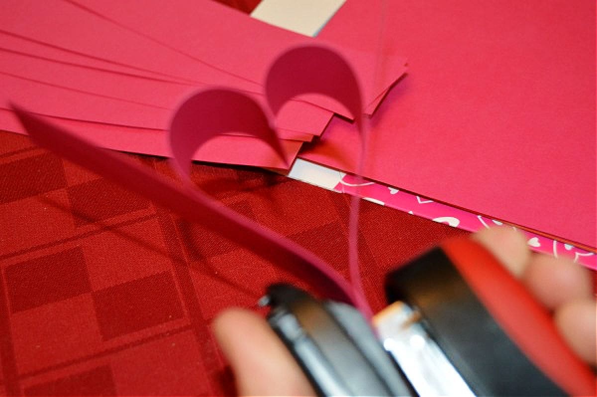 paper heart chain steps