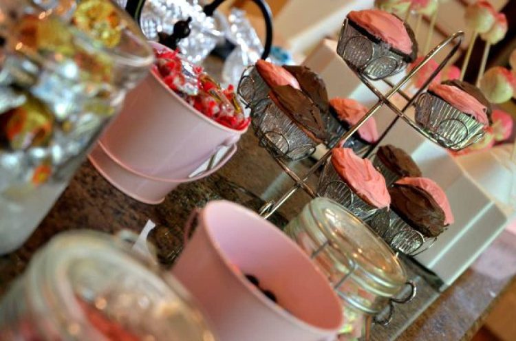 sweet spice theme cupcake and candy bar