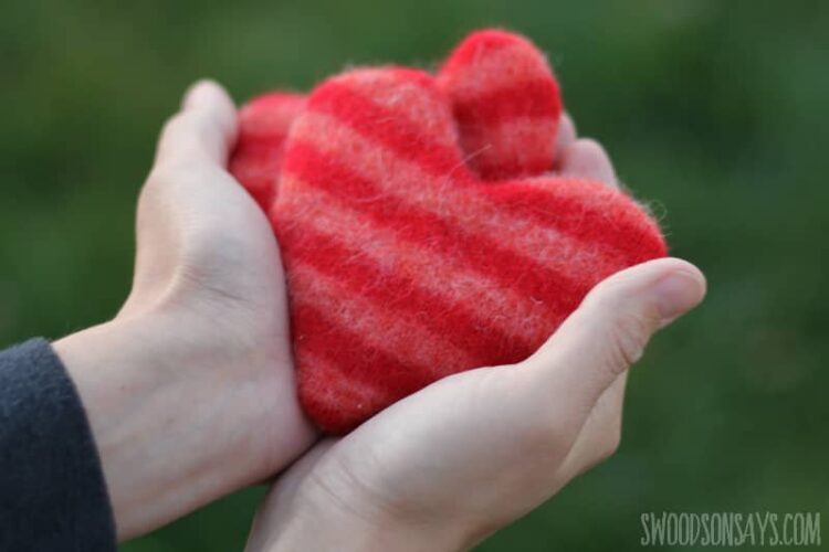 heart shaped hand warmers