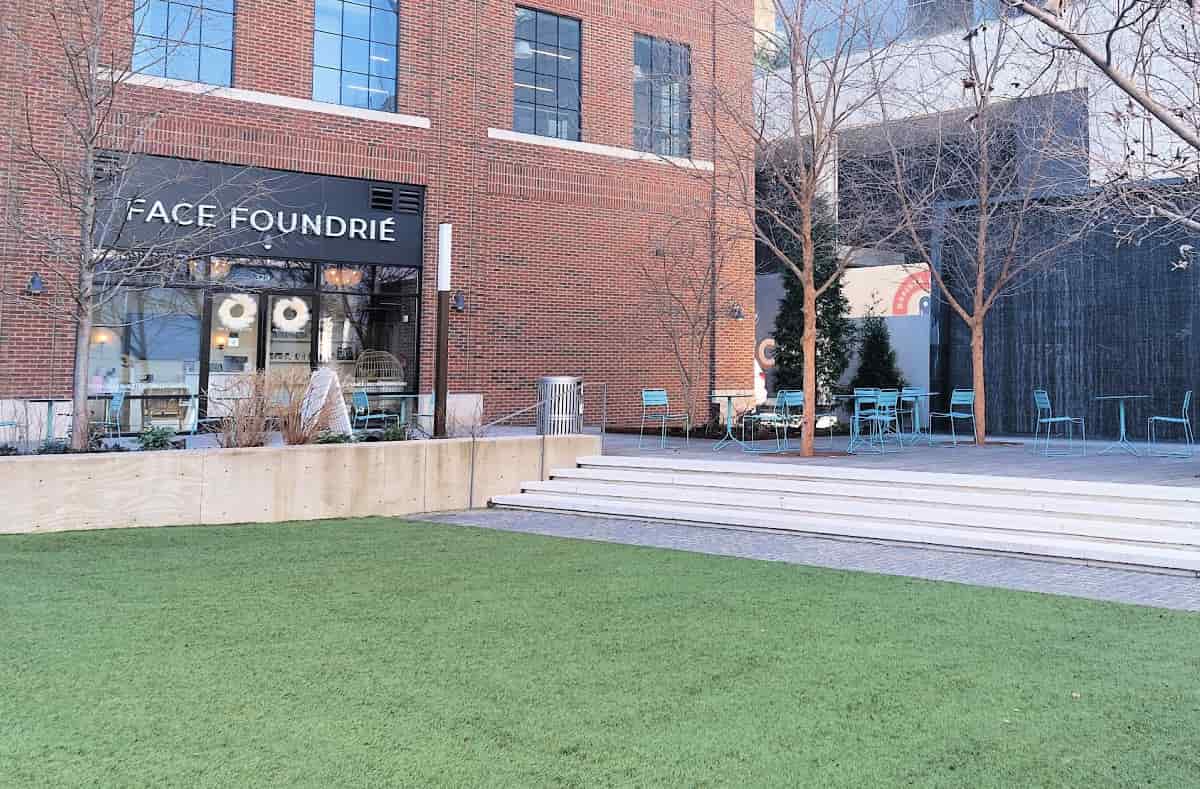 Face Foundrie Review The Royal Treatment